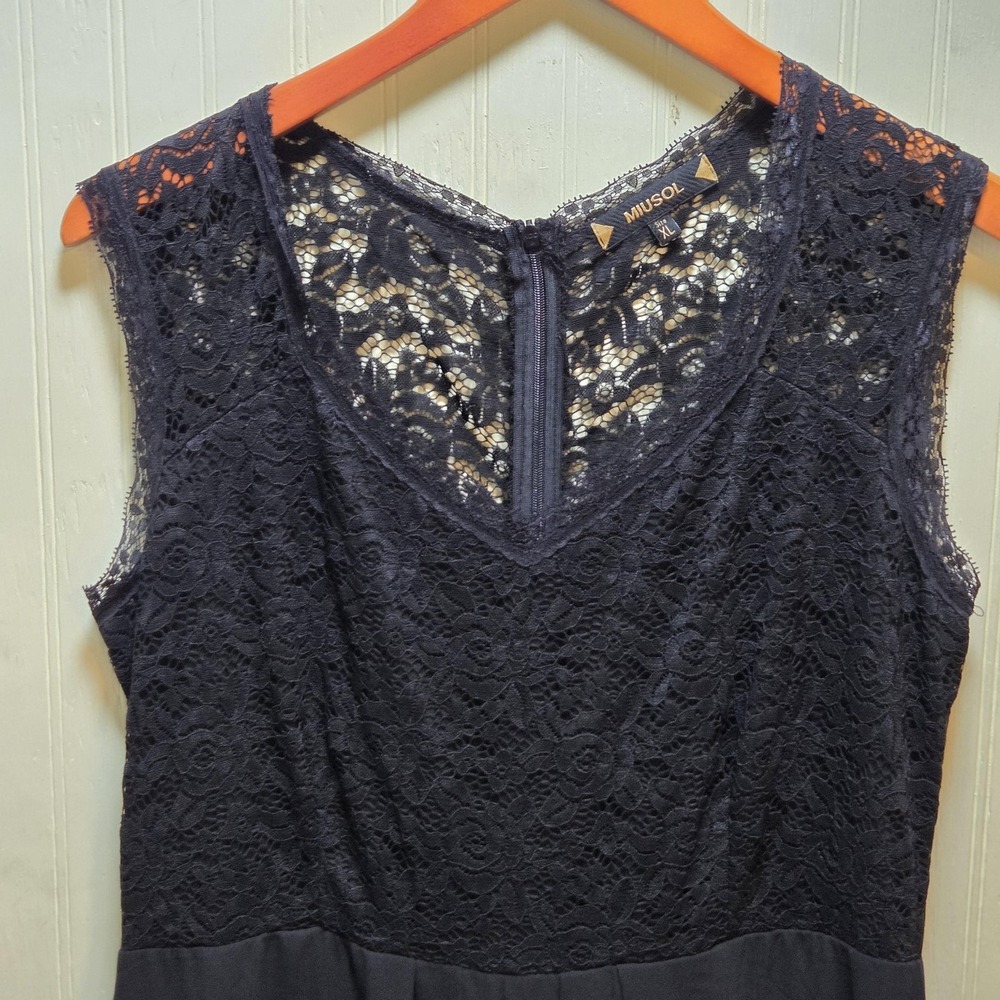 Miusol Dress Womens‎ XL Black Lace Sleeveless V Neck Maxi Formal Evening Gown